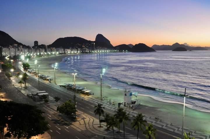Copacabana, Mirante Do Azul Mar Rio de Janeiro Exterior photo